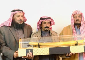 بالصور.. مأدبة فاخرة يقدمها أبناء عيد بن شخير بمناسبة شفاء أبنهم « عبيدالله » بالصور.. مأدبة فاخرة يقدمها أبناء عيد بن شخير بمناسبة شفاء أبنهم « عبيدالله »