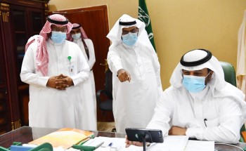 محافظ الدرب يطلع على الخدمات الصحية بمستشفي الدرب العام محافظ الدرب يطلع على الخدمات الصحية بمستشفي الدرب العام