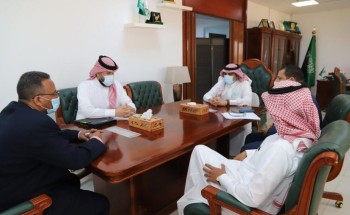 وفد من مدينة الملك فهد الطبية يزور جامعة الجوف ويبحث سبل التعاون مع معهد البحوث والاستشارات