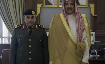 أمير المدينة المنورة يقلد مدير سجون المنطقة رتبته الجديدة
