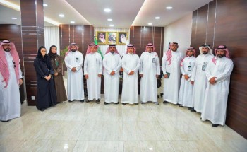 الحسني والغامدي يناقشان تطوير القطاع الزراعي والخدمات المقدمة للمستفيدين بحائل
