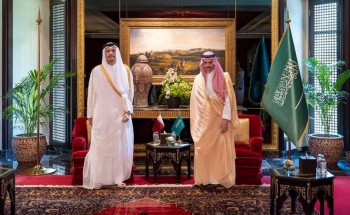 وزير الخارجية يلتقي نظيره القطري لبحث التعاون الثنائي وزير الخارجية يلتقي نظيره القطري لبحث التعاون الثنائي