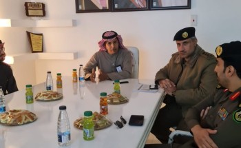 لبحث تطوير سُبل التعاون .. مدير عام فرع الهلال الأحمر بالحدود الشمالية يلتقي مدير إدارة المرور بالمنطقة