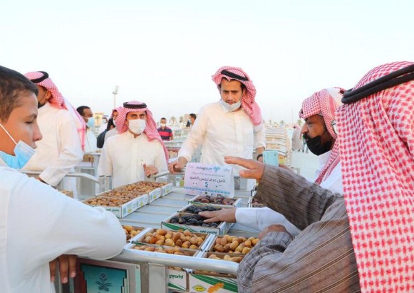 انطلاق موسم عنيزة للتمور 41 وسط اجراءات احترازية انطلاق موسم عنيزة للتمور 41 وسط اجراءات احترازية