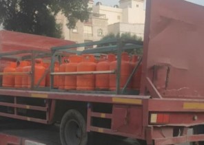 أمانة جدة تتعقب المخالفات في العزيزية وتضبط سيارات سكراب وباعة أسطوانات غاز أمانة جدة تتعقب المخالفات في العزيزية وتضبط سيارات سكراب وباعة أسطوانات غاز