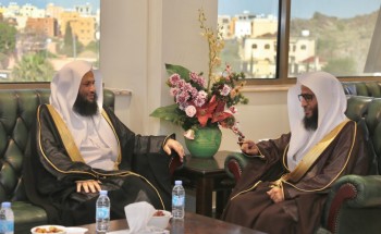 مدير هيئة الأمر بالمعروف بعسير يلتقي رئيس محكمة الاستئناف بالمنطقة.
