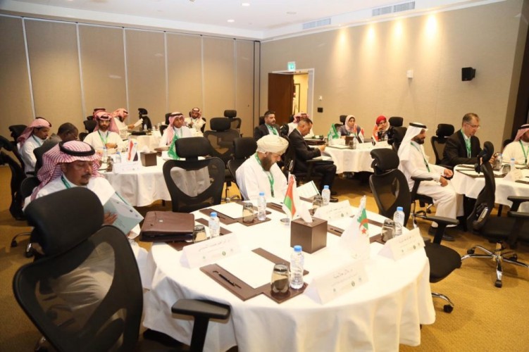 “البيئة” تناقش آليات مكافحة سوسة النخيل الحمراء والحد من تهديدها للأمن الغذائي العربي