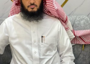 أقمتم دولة حديثة دستورها ومنهجها القرآن والسنة .. رجل الأعمال ناصر بن عياضه رويشد الشويلعي يهنئ خادم الحرمين وولي العهد بمناسبة اليوم الوطني الـ 91 أقمتم دولة حديثة دستورها ومنهجها القرآن والسنة .. رجل الأعمال ناصر بن عياضه رويشد الشويلعي يهنئ خادم الحرمين وولي العهد بمناسبة اليوم الوطني الـ 91