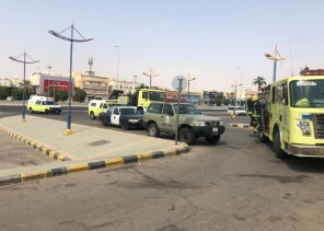 وفاة عامل واصابة اثنين في اختناق غرفة تفتيش وفاة عامل واصابة اثنين في اختناق غرفة تفتيش