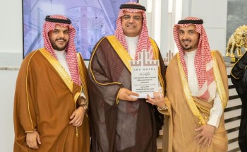 سمو محافظ حفرالباطن يفتتح فندق ساس للأجنحة الفندقية