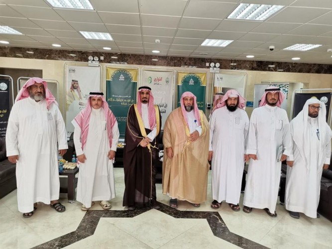 محافظ عنيزة ومحافظ الشماسية بمنطقة القصيم يطلقون فعاليات حملة ” عليكم بسنتي ” التوعوية لهيئة الأمر بالمعروف
