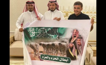 رحالة سعودي يطير من بارق لــ”جازان” رحالة سعودي يطير من بارق لــ”جازان”