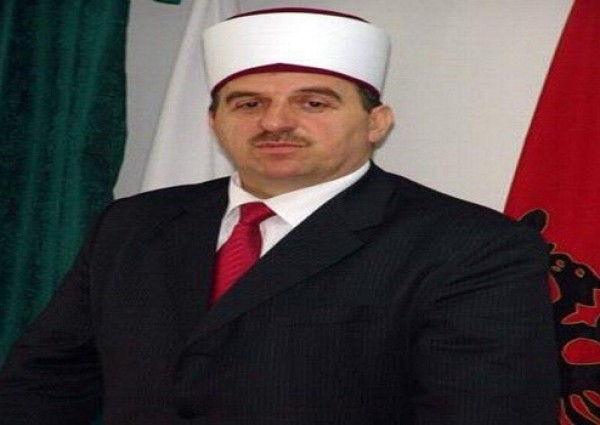 مفتي عام كوسوفا قرار المملكة إقامة الحج بأعداد محدده يأتي من حفظ الدين للنفس وتحقيقاً لريادتها وحرصها على المسلمين مفتي عام كوسوفا قرار المملكة إقامة الحج بأعداد محدده يأتي من حفظ الدين للنفس وتحقيقاً لريادتها وحرصها على المسلمين