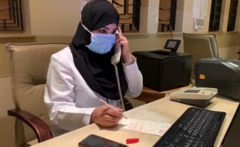 ضمن الكوادر العاملة في التجمع الصحي الأول في المنطقة أكثر من 28 أخصائي اجتماعي يقدمون 10 الآلآف استشارة طبية لنزلاء محاجر الشرقية
