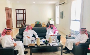 القحطاني يباشر مهام عمله مديرًا لتعليم الخبر القحطاني يباشر مهام عمله مديرًا لتعليم الخبر