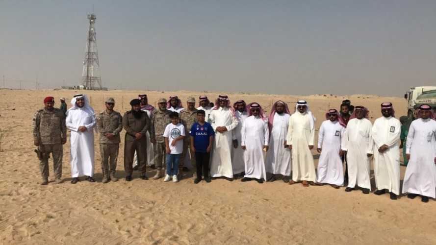300 شتلة برية في صحراء النعيرية لـ «شهداء الواجب»