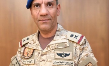 “اختفى قرب الحدود”.. بيان إلحاقي من وزارة الدفاع يكشف تفاصيل الصاروخ الباليستي الأخير الذي أطلق من اليمن