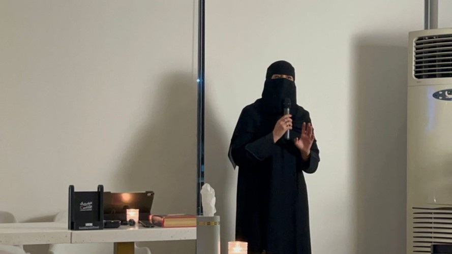 نادي خمائل الثقافي يحتفي بالقراءة في مبادرة “نص للقراءة”