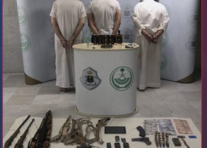 شرطة الأحساء تقبض على 3 أشخاص لترويجهم مادة الحشيش المخدر وأقراصًا