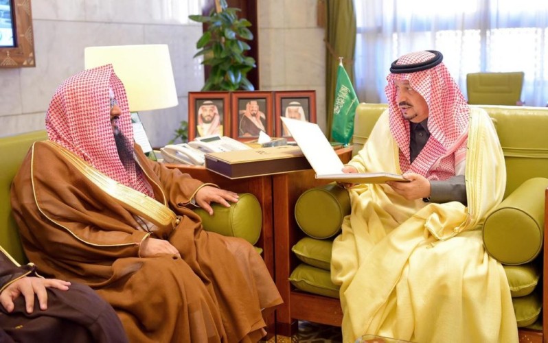 سمو أمير الرياض يتسلم تقرير هيئة الأمر بالمعروف لموسم الحج 1440