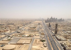 أمر ملكي بإيقاف الاستحكامات.. كل أرض بدون صك ملكاً للدولة أمر ملكي بإيقاف الاستحكامات.. كل أرض بدون صك ملكاً للدولة