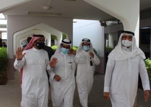 إرادة يعايد المرضى والزوار