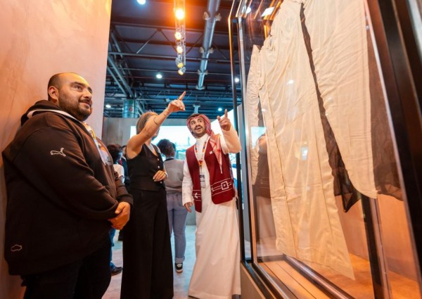 «الرياض ضيف شرف معرض بوينس آيرس 2025».. جناح سعودي يعكس تحولات المملكة الثقافية ويُعرّف بالإرث الحضاري باللغة الإسبانية «الرياض ضيف شرف معرض بوينس آيرس 2025».. جناح سعودي يعكس تحولات المملكة الثقافية ويُعرّف بالإرث الحضاري باللغة الإسبانية