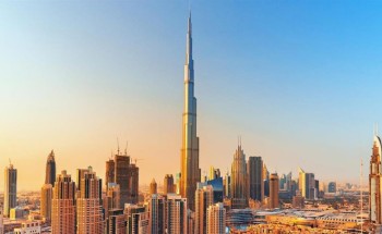 دبي تستأنف الحركة الاقتصادية بعد غدٍ.. و”الخارجية” توضح شروط عودة المقيمين