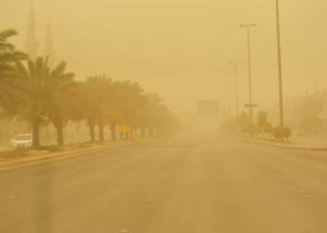 حالة الطقس اليوم: رياح نشطة وأمطار رعدية على بعض المناطق