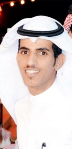 الإعلامي “ماجد بن قعبوب” يهنئ القيادة الرشيدة بعيد الفطر المبارك