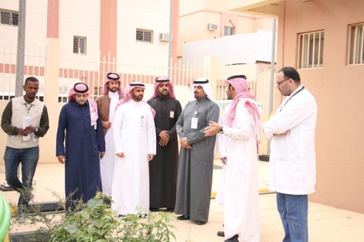 السلوم يطلق مبادرة “معاً نرتقي” لتطبيق معايير الأمن السلامة في المنشآت الصحية