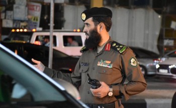 مرور حائل يضبط الحركة المرورية بالطرق الرئيسية وأماكن الإحتفالات في اليوم الوطني الـ 93