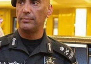 شرطة مكة تكشف عن ملابسات استشهاد اللواء عبدالعزيز الفغم وتؤكد مقتَل الجاني شرطة مكة تكشف عن ملابسات استشهاد اللواء عبدالعزيز الفغم وتؤكد مقتَل الجاني