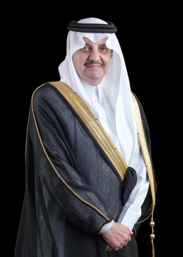 أمير المنطقة الشرقية يرعى تخريج 571 حافظاً للقرآن من جمعية تحفيظ الشرقية
