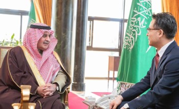 أمير منطقة تبوك يستقبل القنصل الكوري أمير منطقة تبوك يستقبل القنصل الكوري