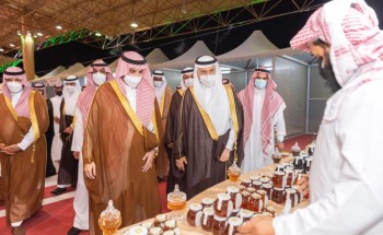 سمو أمير منطقة الجوف يطلق مهرجان التمر والعسل في دومة الجندل سمو أمير منطقة الجوف يطلق مهرجان التمر والعسل في دومة الجندل