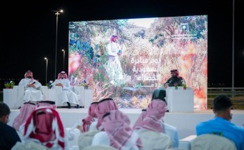 حفر الباطن تتفاعل مع “السعودية الخضراء”.. 1000 شتلة تُوزع في فعالية بيئية مميزة