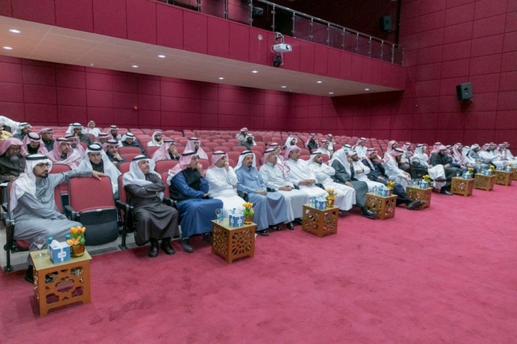 قياديون يرحبون بتوطين الوظائف الإدارية للمواطنين في المدارس الأهلية