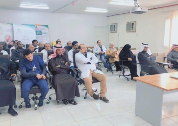 مدير مستشفى سبت العلاية يدشن برنامج التدريب الداخلي مدير مستشفى سبت العلاية يدشن برنامج التدريب الداخلي