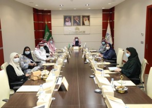 هيئة تقويم التعليم والتدريب وجامعة الأعمال والتكنولوجيا تناقشان مستقبل التعليم والتوجهات المستقبلية للجامعة