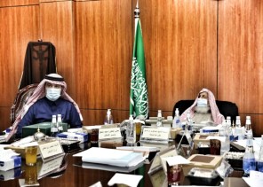 “مفتي عام المملكة” يستقبل وزير الإسكان “مفتي عام المملكة” يستقبل وزير الإسكان