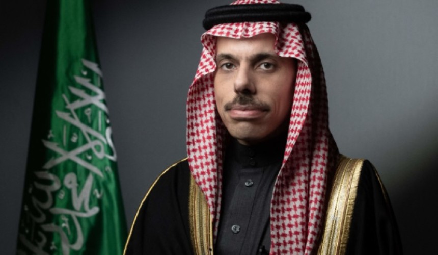 وزير الخارجية ونظيره الباكستاني يبحثان مستجدات المفاوضات بين إيران والولايات المتحدة