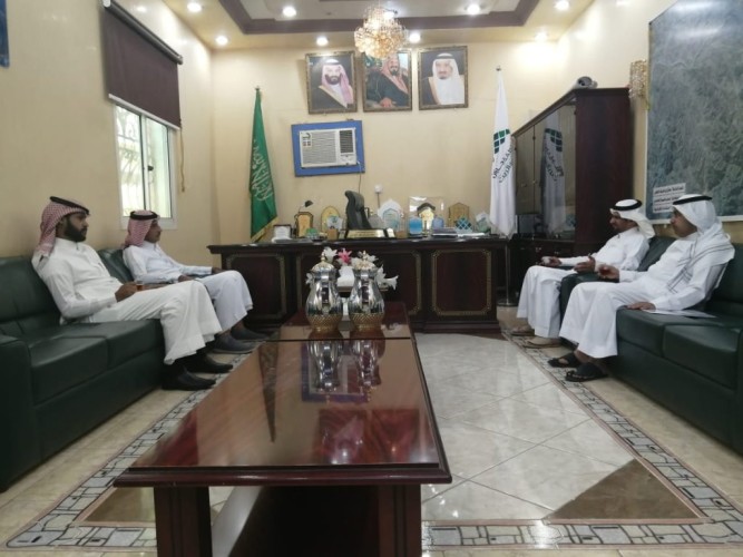 رئيس بلدية الريث يستقبل  مدير هيئة تعمير وتطوير المحافظات الجبلية