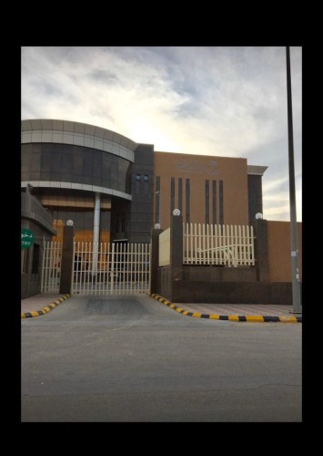 فريق التمكين بالمنطقة الشرقيه  والمستشار الحمام في التميز المهني