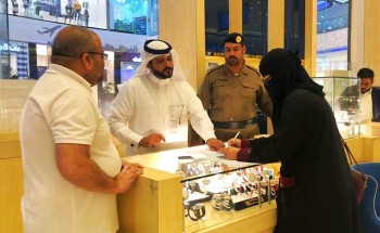 حملة تفتيشية لعمل حائل بمجمع قراند مول لمتابعة مخالفي العمل