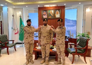 «بعد ترقيته لرتبة عقيد».. مشعان الرشيدي يتقلد رتبته الجديدة في قوة الطوارئ الخاصة بنجران