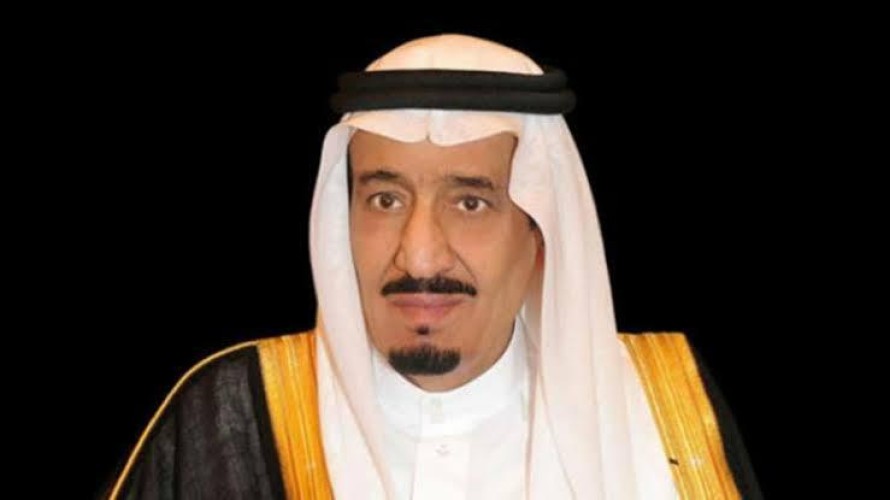 خادم الحرمين الشريفين يوجه كلمة للمواطنين والمقيمين وعموم المسلمين بمناسبة عيد الفطر المبارك