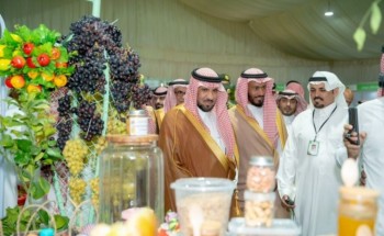 «تحت رعاية أمير المنطقة وبمشاركة فرقة العرضة».. انطلاق مهرجان الفاكهة بمشاركة 32 جناحاً في محافظة طبرجل