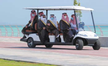 أمير الشرقية يدشن الواجهة البحرية بحي السيف بالدمام أمير الشرقية يدشن الواجهة البحرية بحي السيف بالدمام