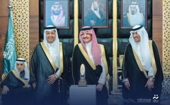 سمو أمير المنطقة الشرقية يكرم جمعية تراؤف